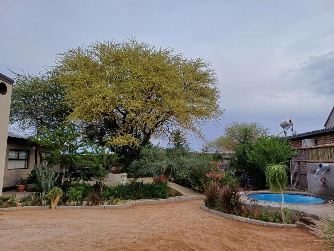 Knowhere Selfcatering Unit 1 Na Omaruru Exterior foto